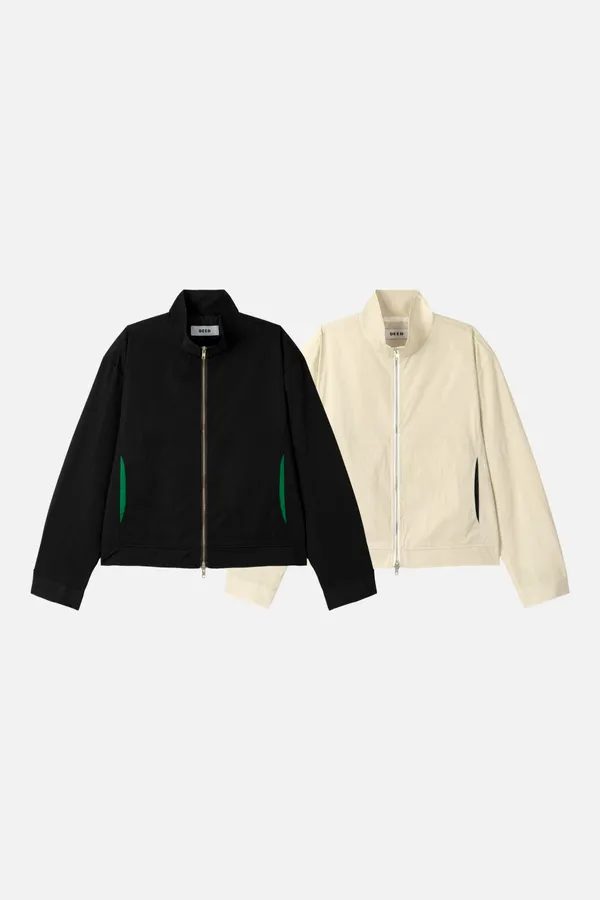Lightweight Nylon Jacket for Every Occasion