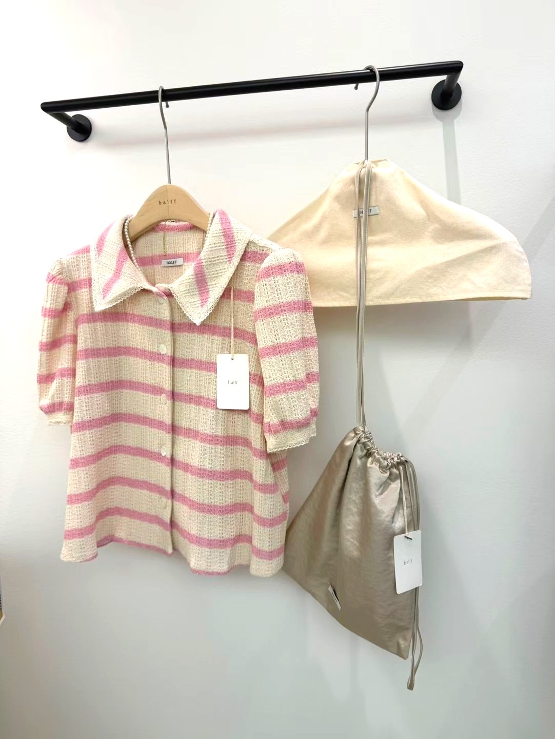 Fashionable Striped Women's Top - Fresh and Casual Style, New Arrival