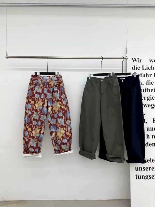 Stylish Printed Women's Pants for a Comfortable Casual Look