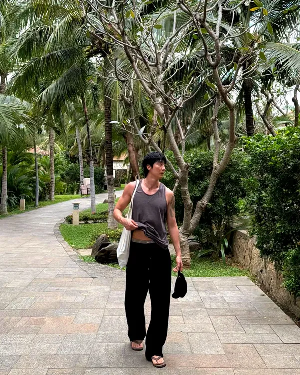 Stylish Casual Men's Pants, Comfortable and Versatile for Everyday Wear