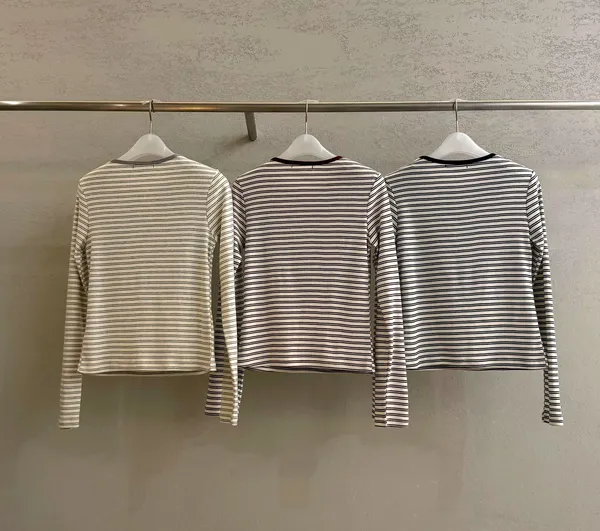 Stylish Striped Women's Top - Comfortable and Versatile