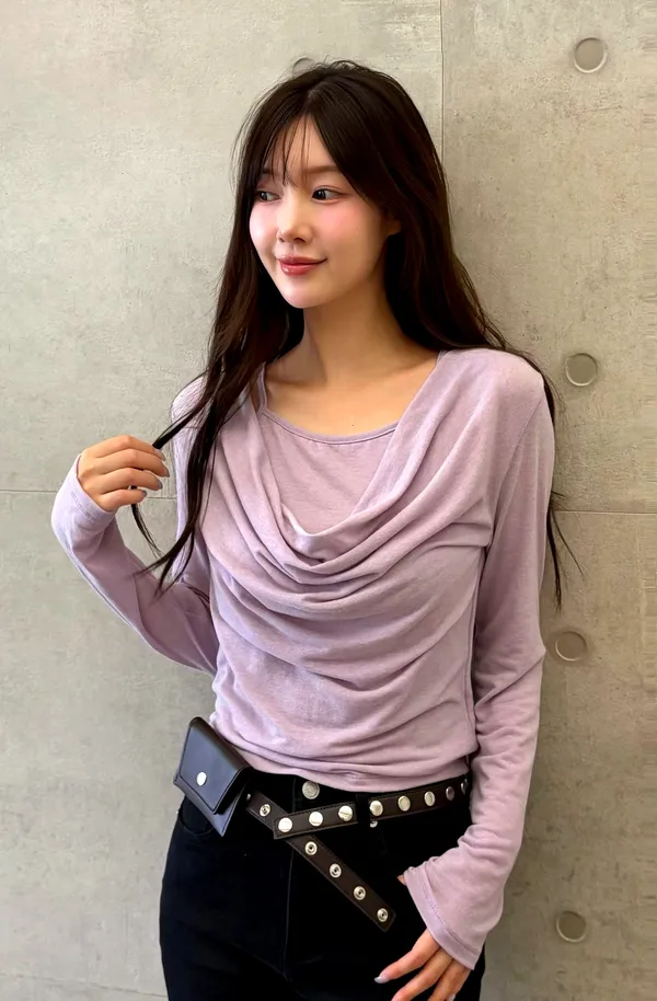 Elegant Pleated Design Long Sleeve Top, Showcasing Charming Elegance