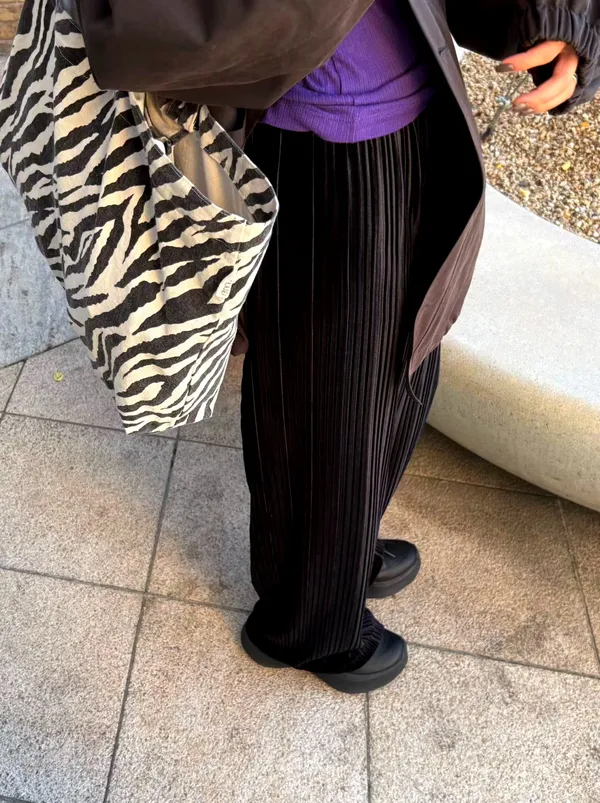 Stylish Casual Pants - Comfortable and Versatile for Everyday Wear