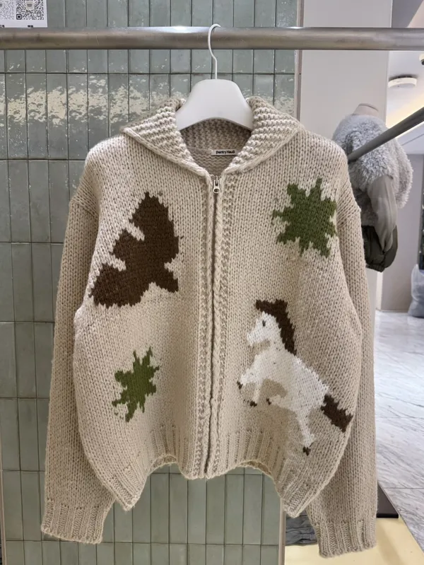 Cute Horse Pattern Knitted Cardigan