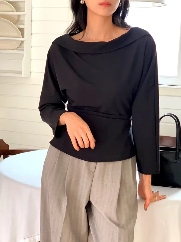 เสื้อผู้หญิงสีดำเรียบง่ายและสง่างาม, แฟชั่นที่เข้ากันได้ทุกชุด