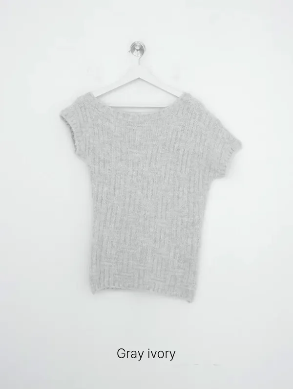 Hoodie Gray Bergaya, Selesa dan Serbaguna