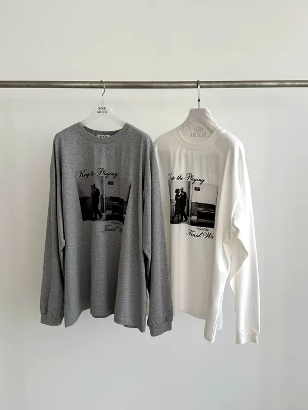 เสื้อยืดแขนยาวพิมพ์ลายสำหรับผู้ชาย สไตล์แฟชั่น