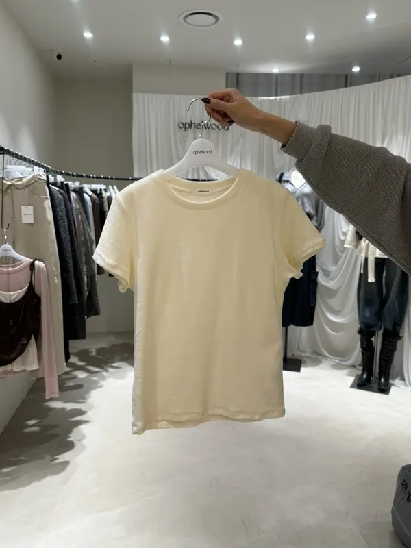 Minimalist Solid Color Short Sleeve T-Shirt - Comfortable and Breathable, A Wardrobe Essential