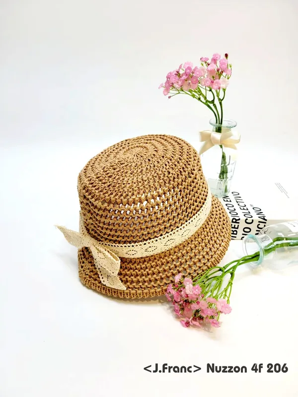 Stylish Woven Women's Hat - Fresh and Natural Style