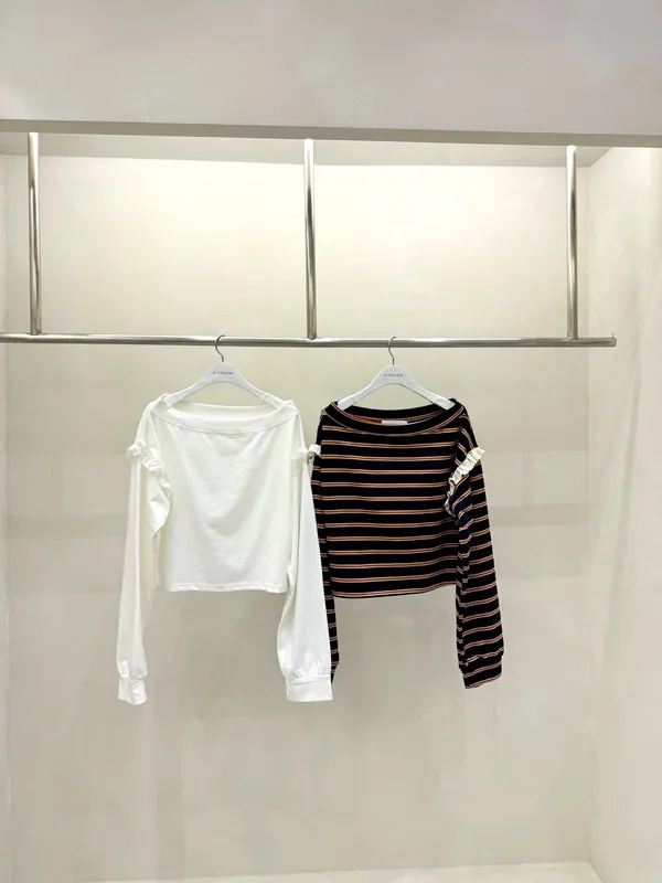 Fashionable Striped Women's Top - Comfortable and Versatile