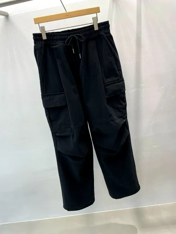 Multi-Pocket Men's Casual Pants - Stylish and Versatile
