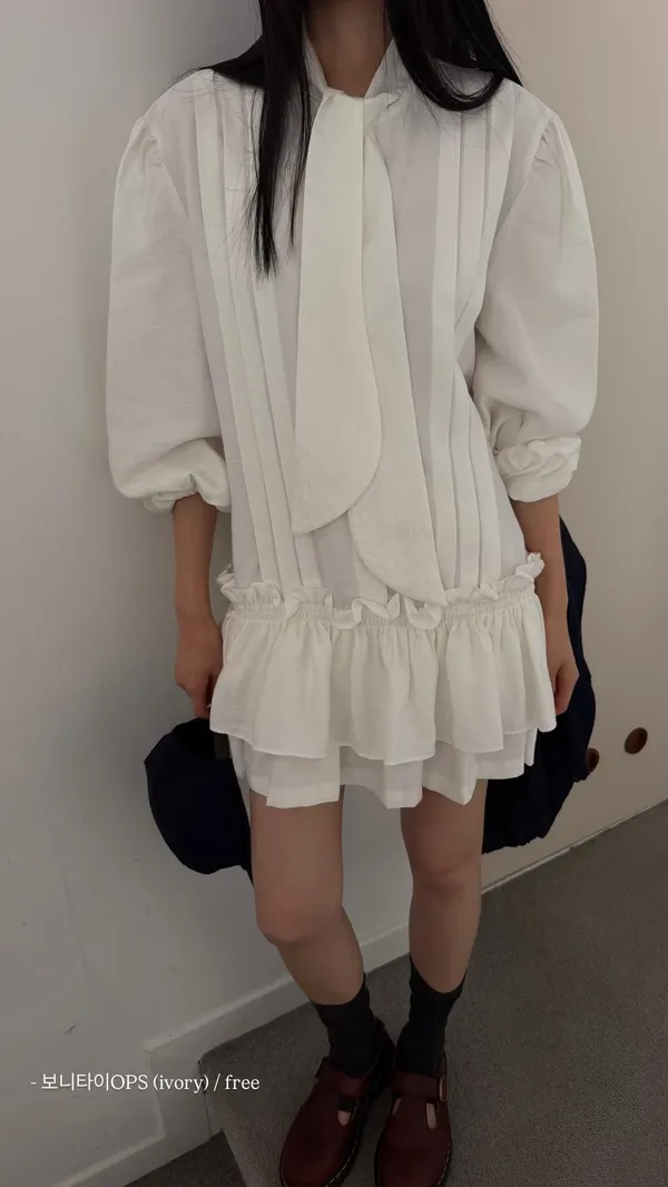 Elegant Women's Dress, Lightweight and Comfortable for Spring and Summer