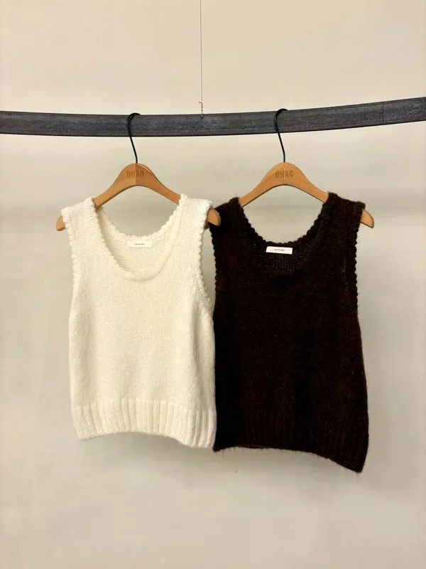 Fashionable Versatile Knit Sweater, Soft and Comfortable, Perfect for Autumn and Winter