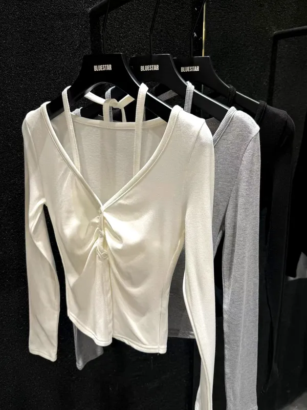 Stylish Versatile Women's Top with Elegant V-Neck Design