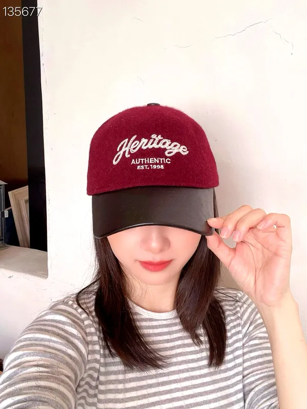 Stylish Classic Women's Hat, Comfortable and Versatile