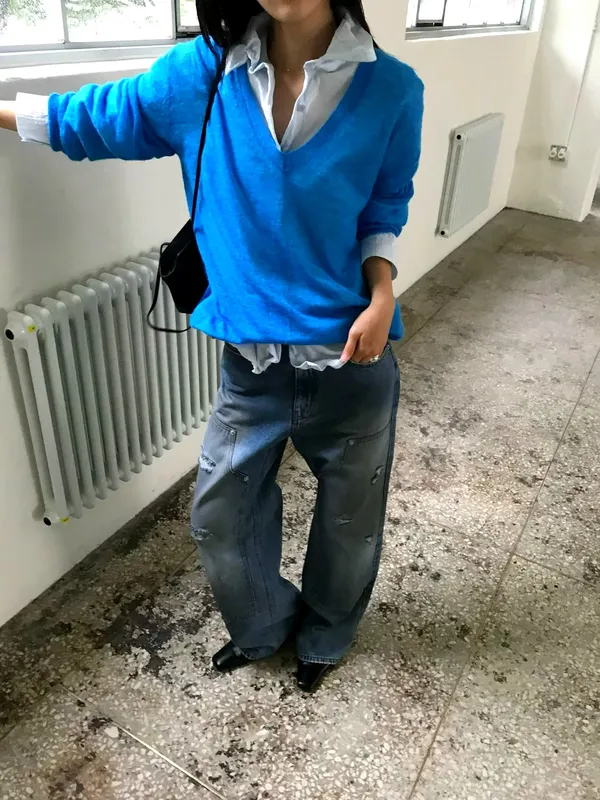 トレンディなリップデニムパンツ - ゆったり快適なフィット感