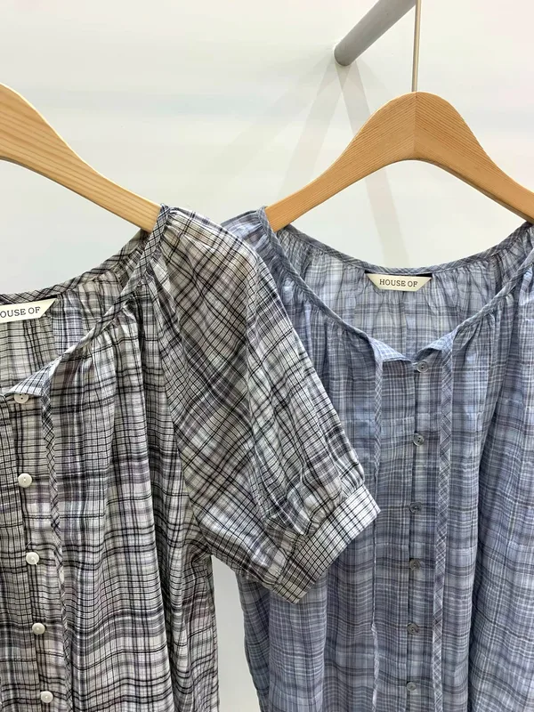 Fresh Checkered Women's Top, Comfortable and Breathable for Summer Wear