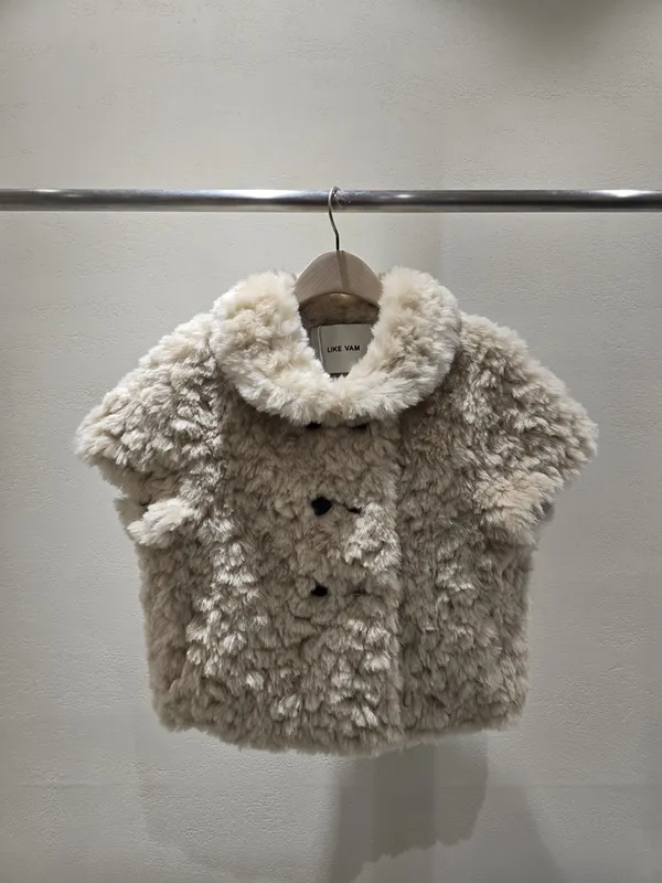 Cozy Plush Jacket, Fashionable and Versatile