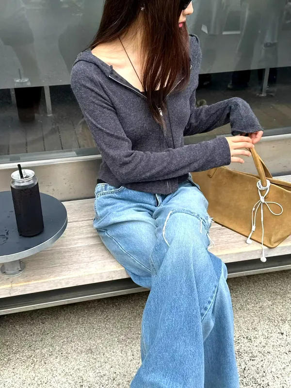 Stylish Casual Women's Top - Comfortable and Versatile
