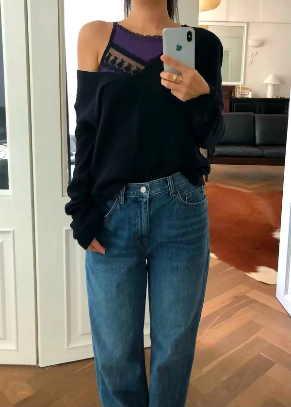 Stylish Casual Women's Top - Comfortable and Versatile Knit Sweater