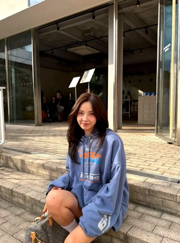 Stylish Casual Hoodie, Comfortable and Versatile for Spring and Autumn