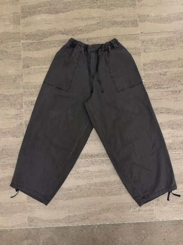 Trendy Loose-Fit Black Pants for Ultimate Comfort and Versatility