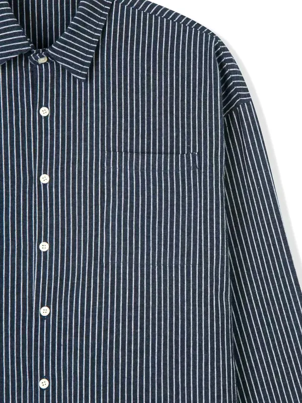 Classic Striped Men's Shirt - Fashionable and Versatile