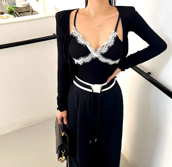 เสื้อคลุมแฟชั่นสีดำสำหรับผู้หญิง ดีไซน์โปร่งใสสุดหรู