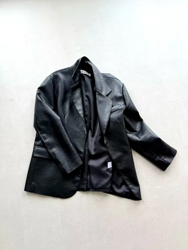 Stylish Black Women's Jacket, Elegance at Its Best