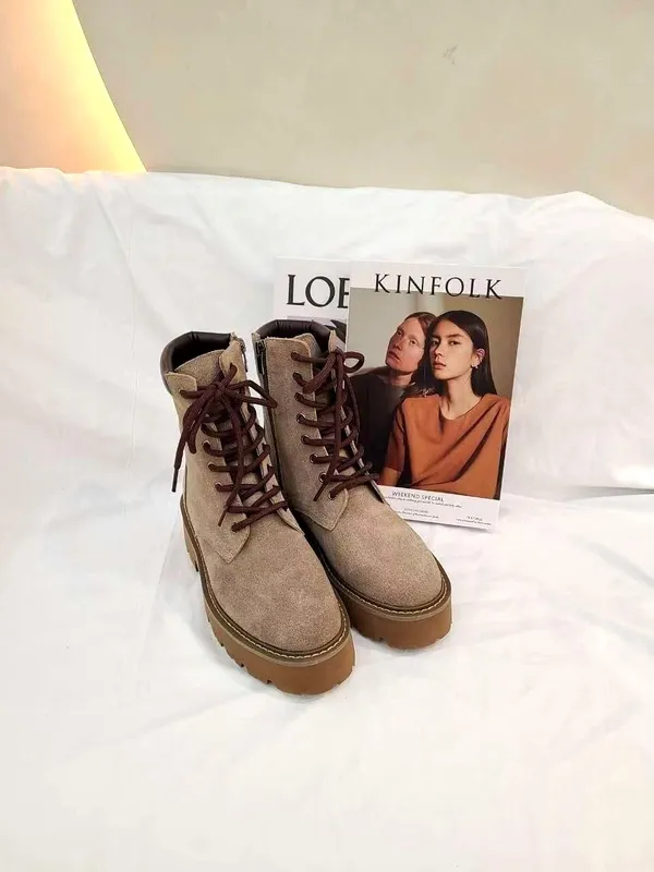 Stylish Women's Boots, Comfortable and Versatile, Must-Have for Autumn and Winter Apm Luxe B1층110호 RILLA