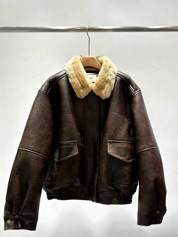 Stylish Women's Jacket with Lamb Fur Collar Design