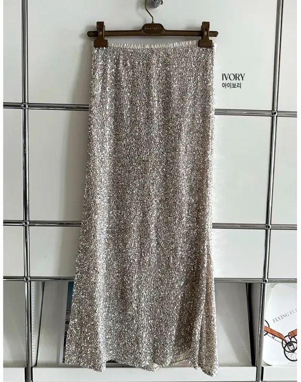 Shimmering Sequin Midi Skirt - Elegant and Fashionable