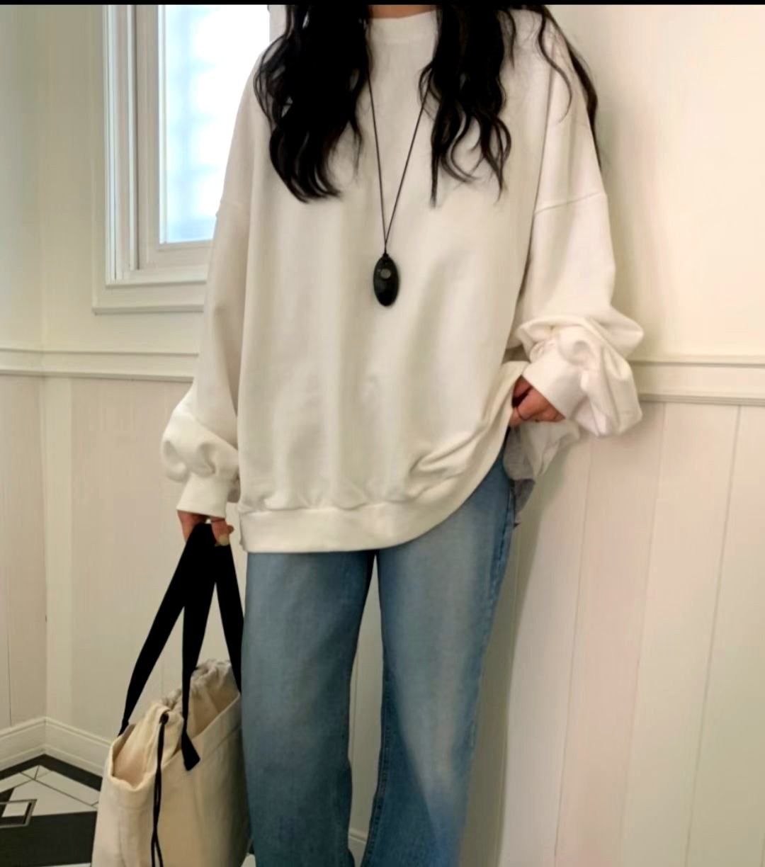 ์คํ์ผ๋ฆฌ์ํ ๋ฃจ์ฆํ ์ฌ์ฑ ์์, ํธ์ํ๊ณ ๋ค์ฌ๋ค๋ฅํ ์ ์ํ