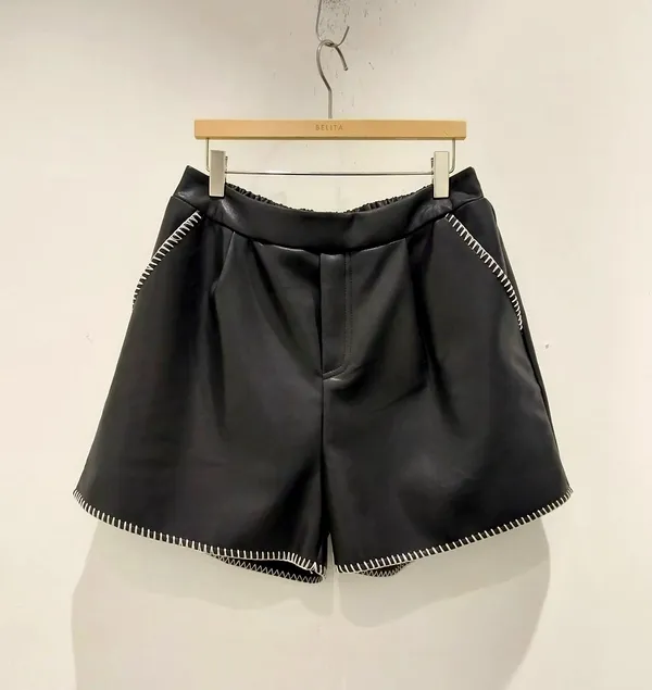 Stylish Black Shorts with Elegant Design for Perfect Pairing