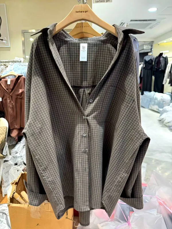 Fashionable Plaid Women's Top, Comfortable and Breathable, Perfect for Pairing with Jeans - New Arrival