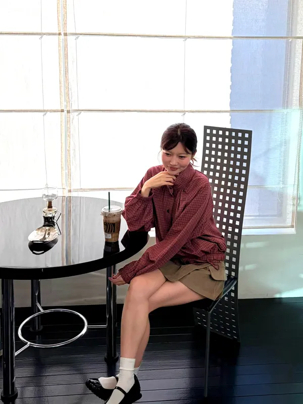 Stylish Casual Women's Top, Lightweight and Breathable, Perfect Match