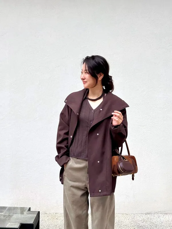 Stylish Women's Jacket, Elegant Casual Style