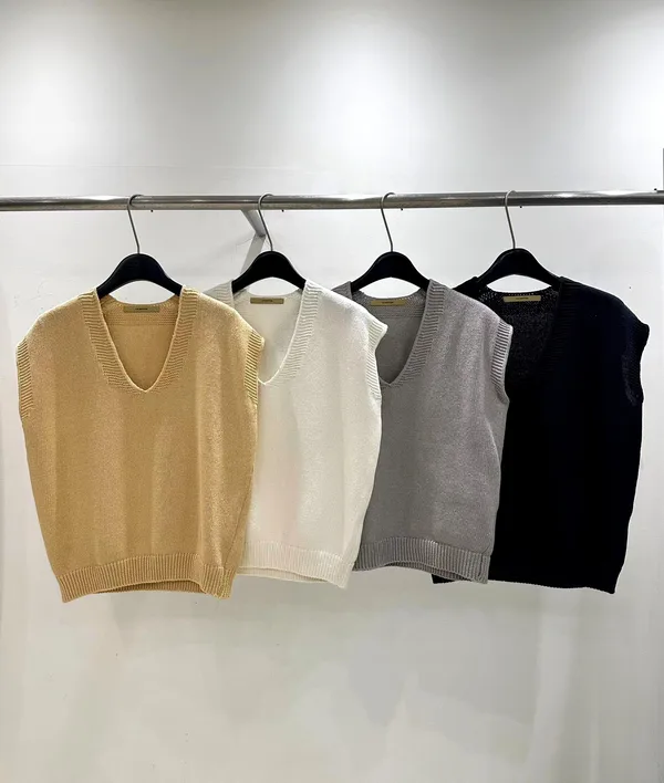 Fashionable Casual V-Neck Sleeveless Knit Top