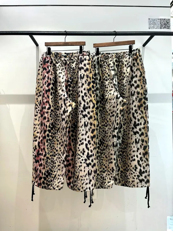 Stylish Leopard Print Women's Pants - Comfortable and Breathable, Easy to Match