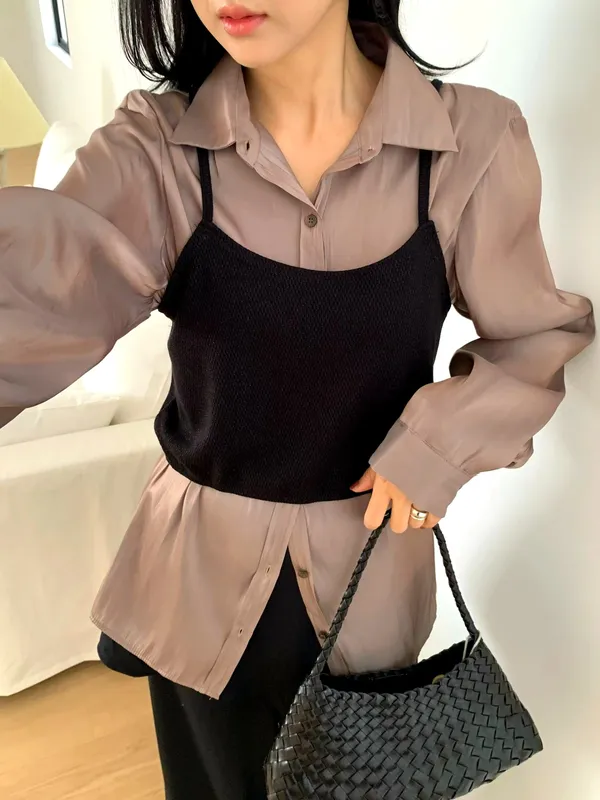 Stylish and Minimalist Women's Camisole, Perfect for Everyday Outfits