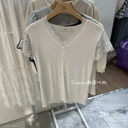 Lace Trim V-Neck Short Sleeve Top - Fresh and Elegant