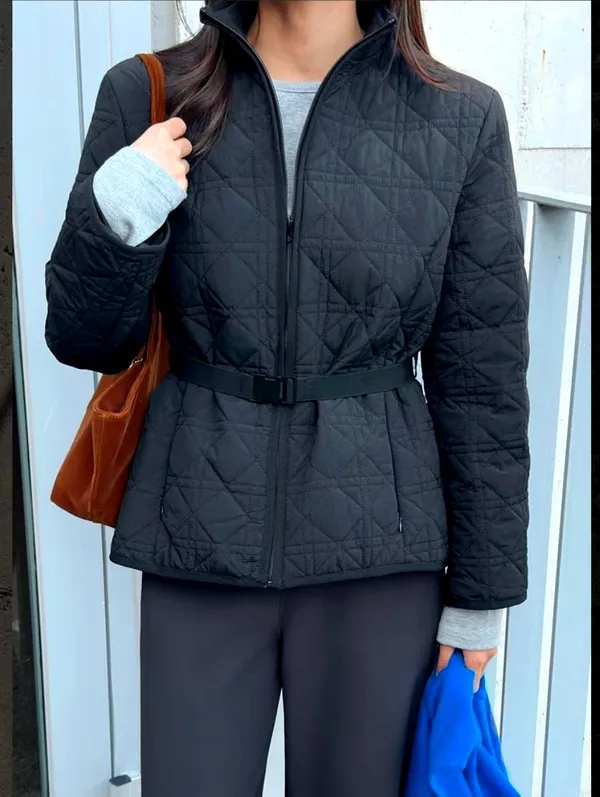 Stylish Women's Coat - Warm, Comfortable, and Minimalist Design