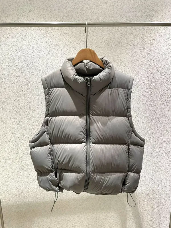 Stylish Lightweight Women's Jacket Vest - Warm and Comfortable