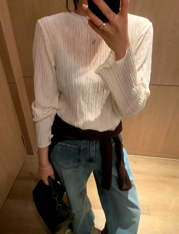 เสื้อยืดผู้หญิงดีไซน์เรียบหรู สวมใส่สบาย