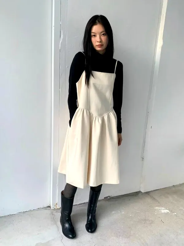 Elegant Quality Dress, Lightweight Fabric, Perfect Match
