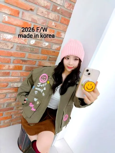 Fashion Women's Jacket - A Must-Have for Fall and Winter