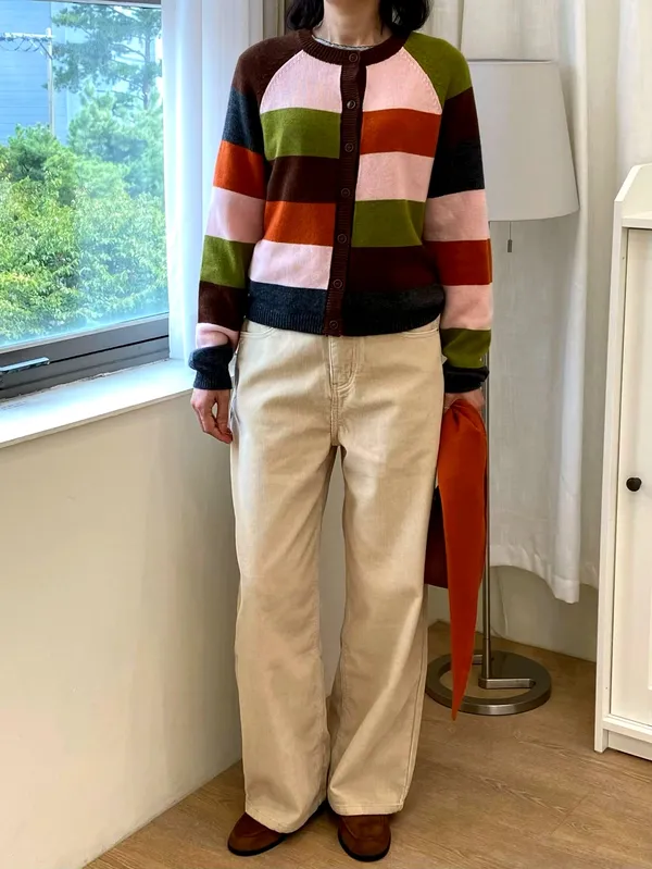 Stylish Striped Shirt - Comfortable and Versatile for Your Unique Style