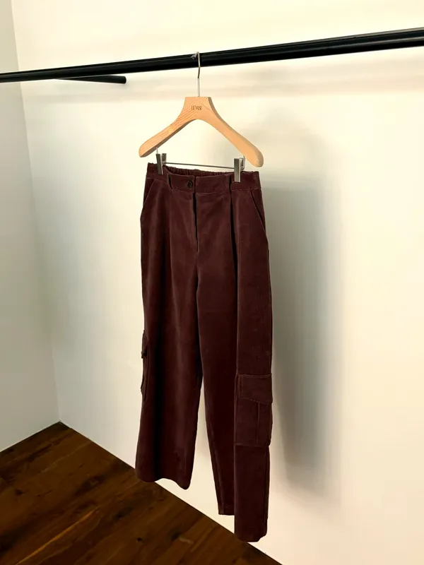 Fashionable Casual Women's Pants, Comfortable and Versatile for Various Occasions