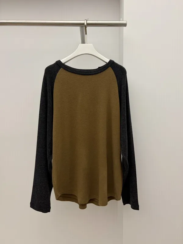 Fashionable Casual Women's Long Sleeve T-Shirt - Comfortable and Versatile