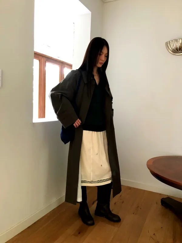 Stylish Minimalist Women's Jacket, A Must-Have for Elegance